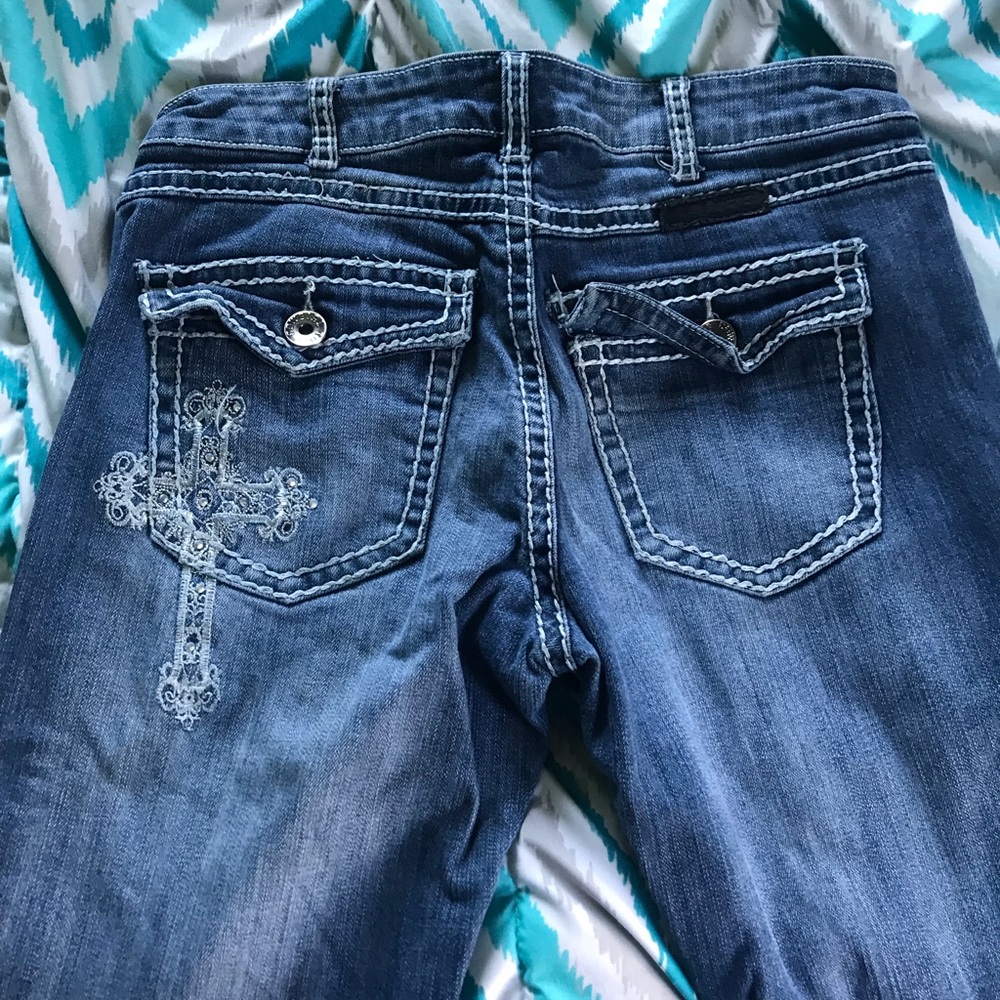 Cowgirl tuff jeans.